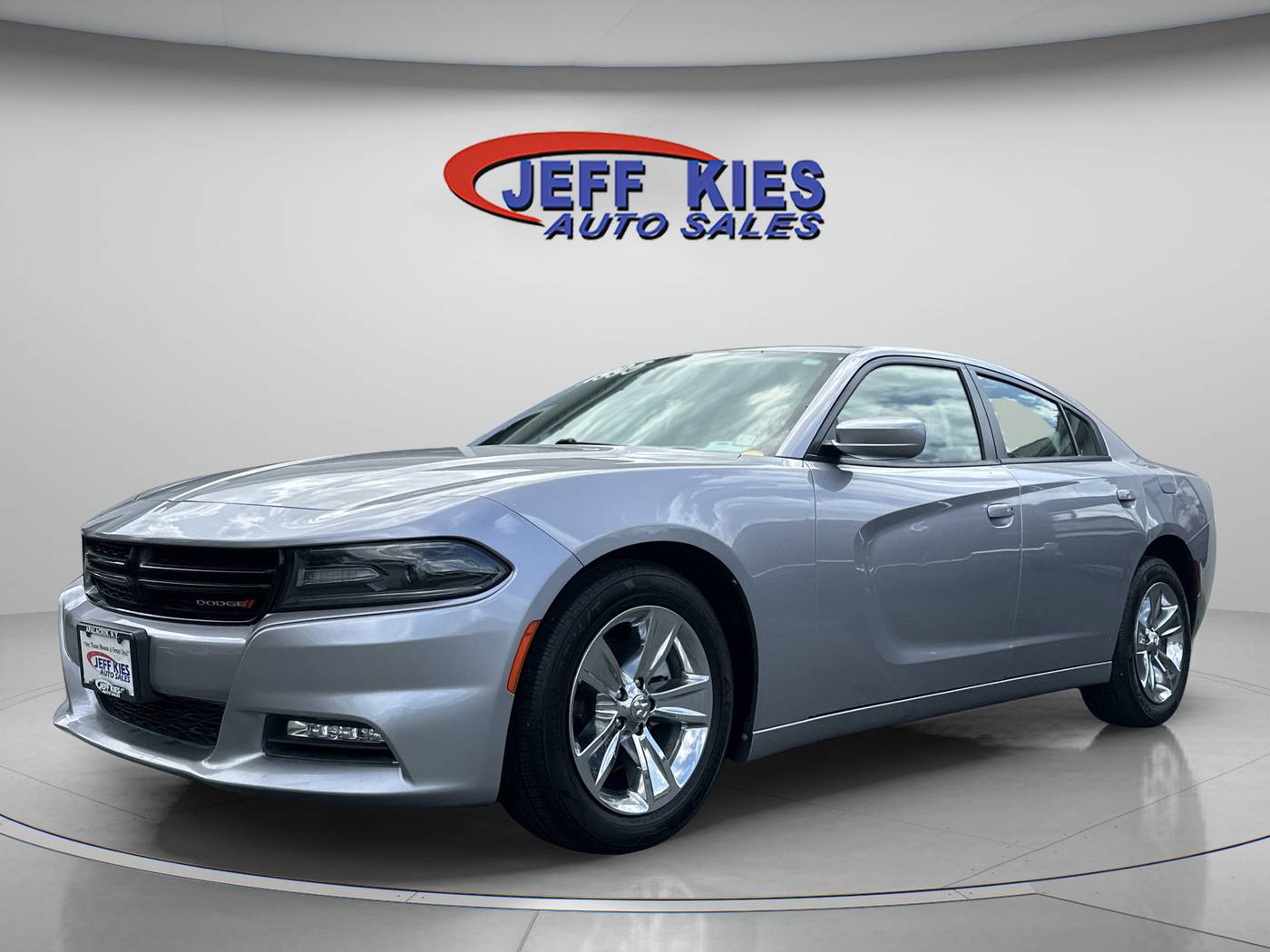 2015 Dodge Charger SXT — Sedan — 87,000 mi — Apalachin, NY