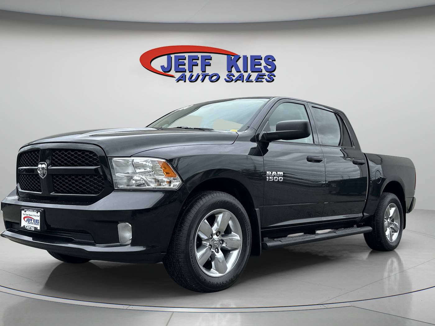 2016 Ram 1500 Express — Pickup Truck — 129,000 mi — Apalachin, NY