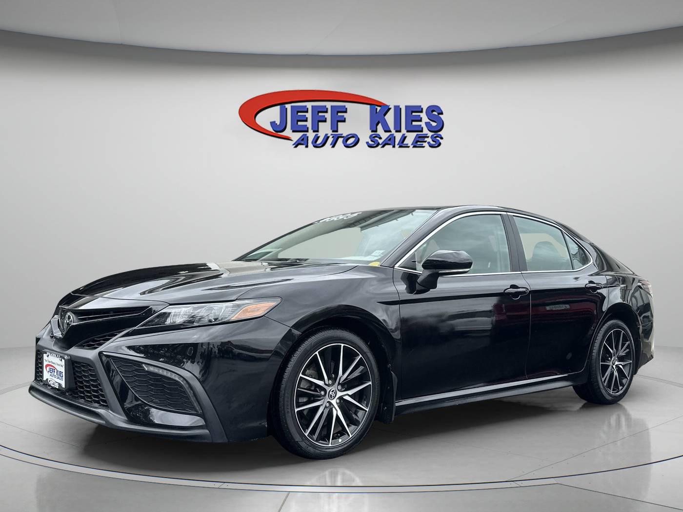 2022 Toyota Camry SE — Sedan — 48,000 mi — Apalachin, NY