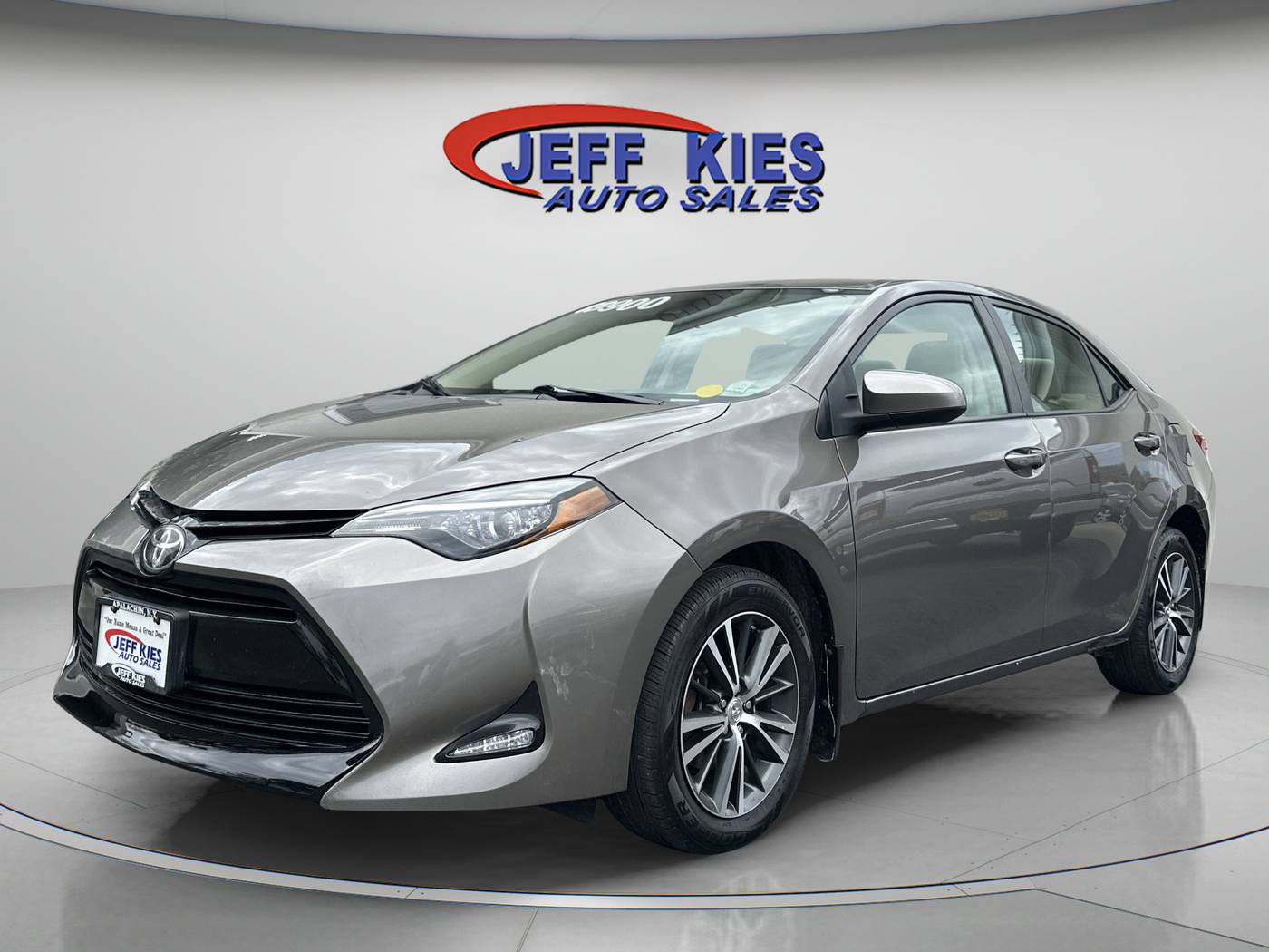2017 Toyota Corolla LE — Sedan — 91,000 mi — Apalachin, NY