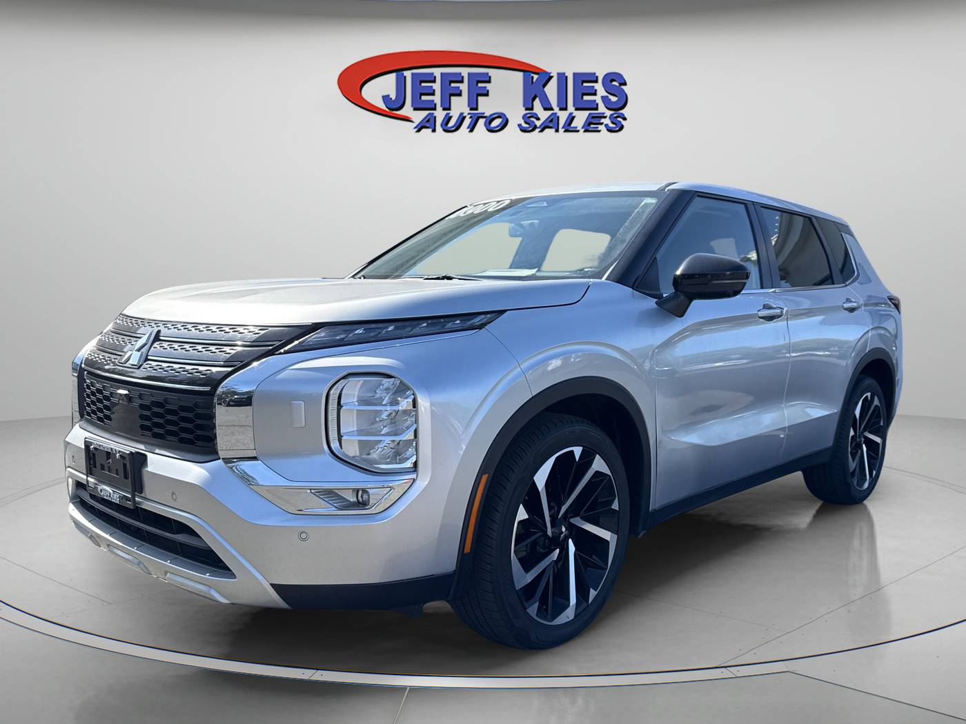 2022 Mitsubishi Outlander SE — SUV — 98,000 mi — Apalachin, NY