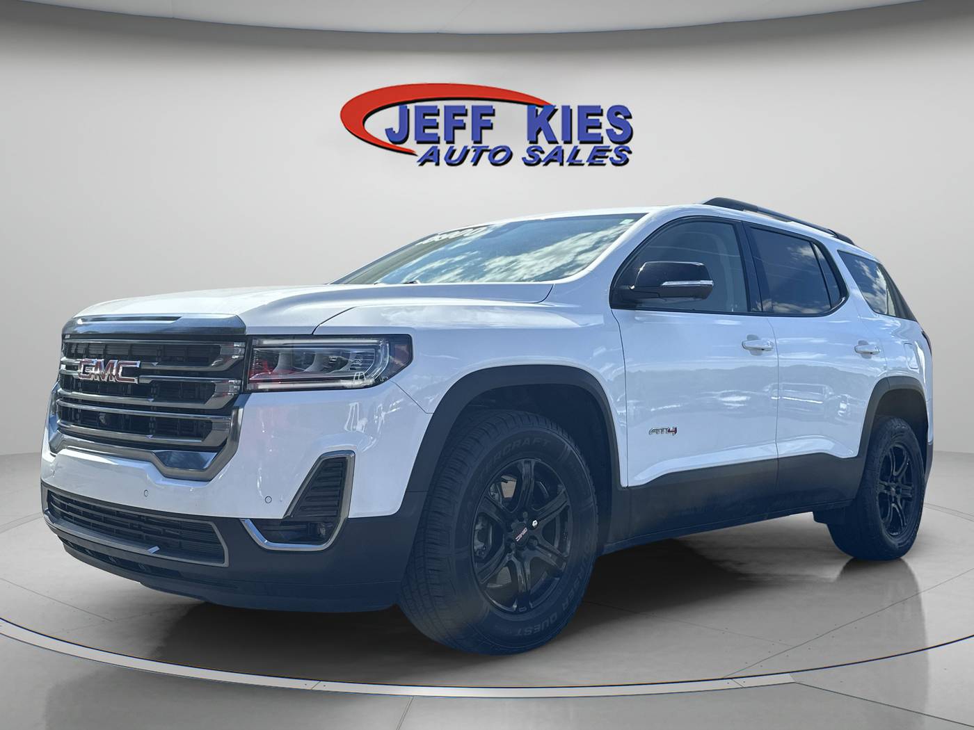 2022 GMC Acadia AT4 — SUV — 32,000 mi — Apalachin, NY
