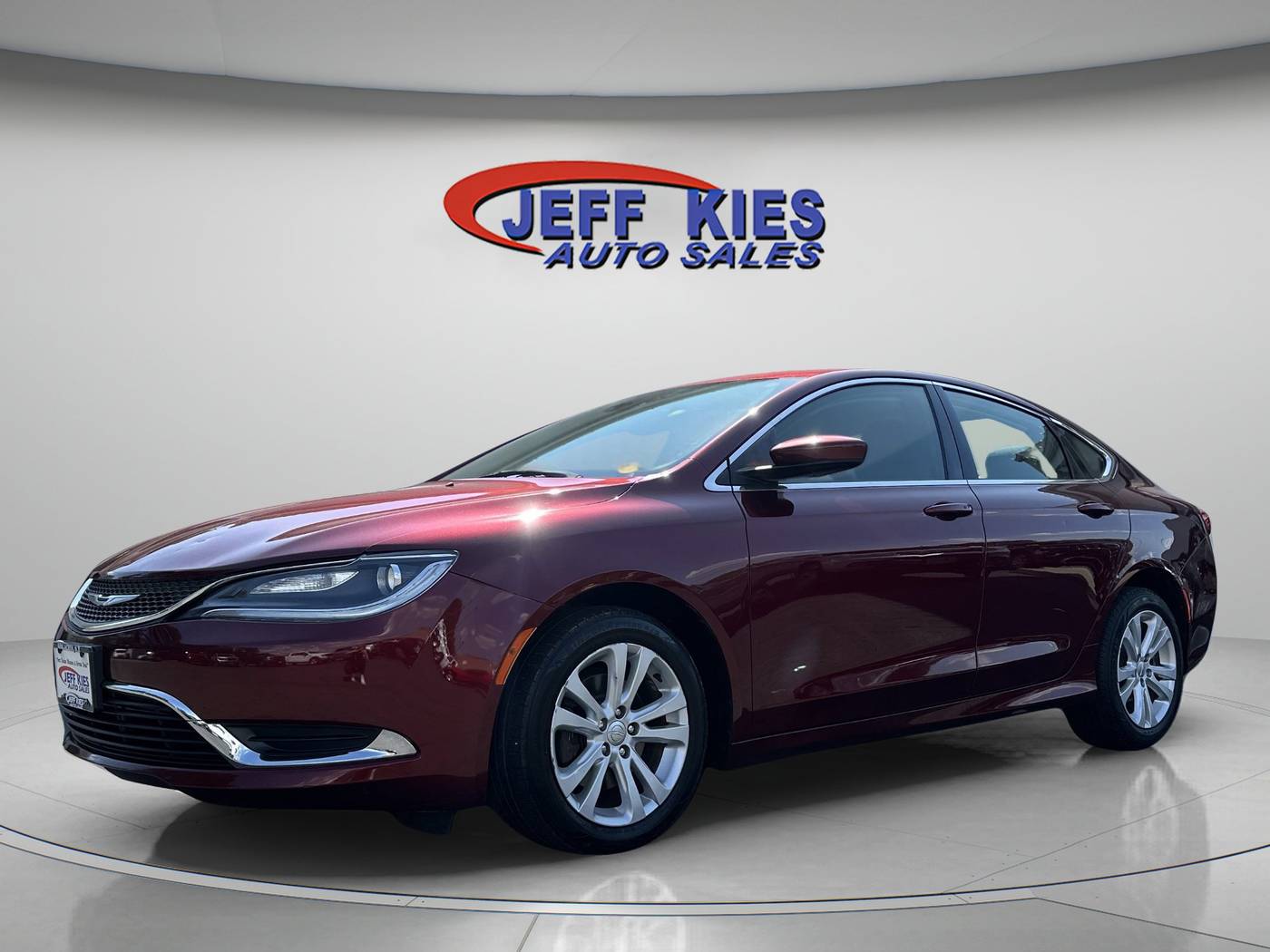 2015 Chrysler 200 Limited — Sedan — 84,000 mi — Apalachin, NY