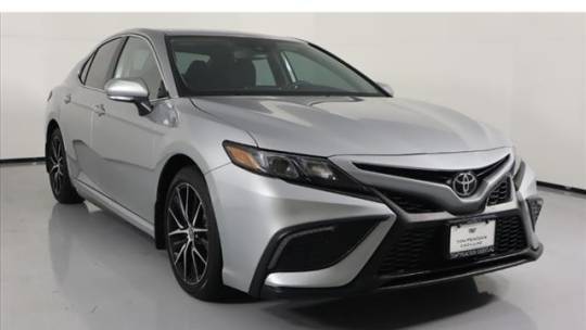 2024 Toyota Camry SE — Sedan — 7,612 mi — Houston, TX