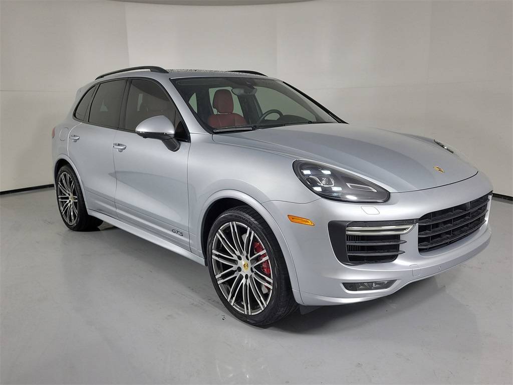 2016 Porsche Cayenne GTS