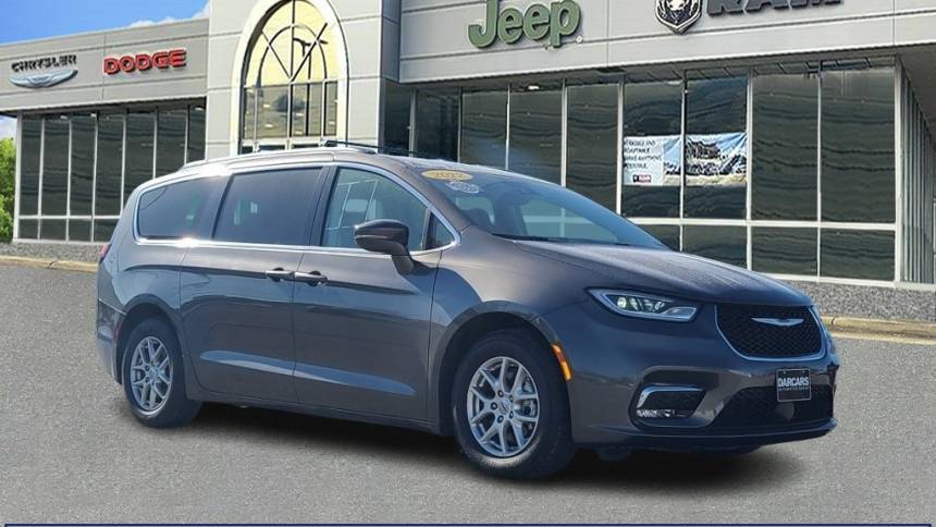 2022 Chrysler Pacifica Touring L — Minivan — 61,752 mi — New Carrollton, MD