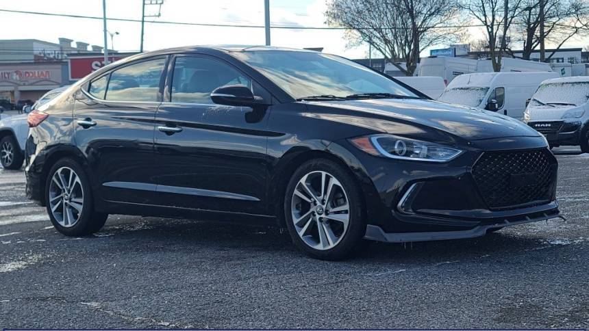 2017 Hyundai Elantra Limited — Sedan — 118,234 mi — New Carrollton, MD
