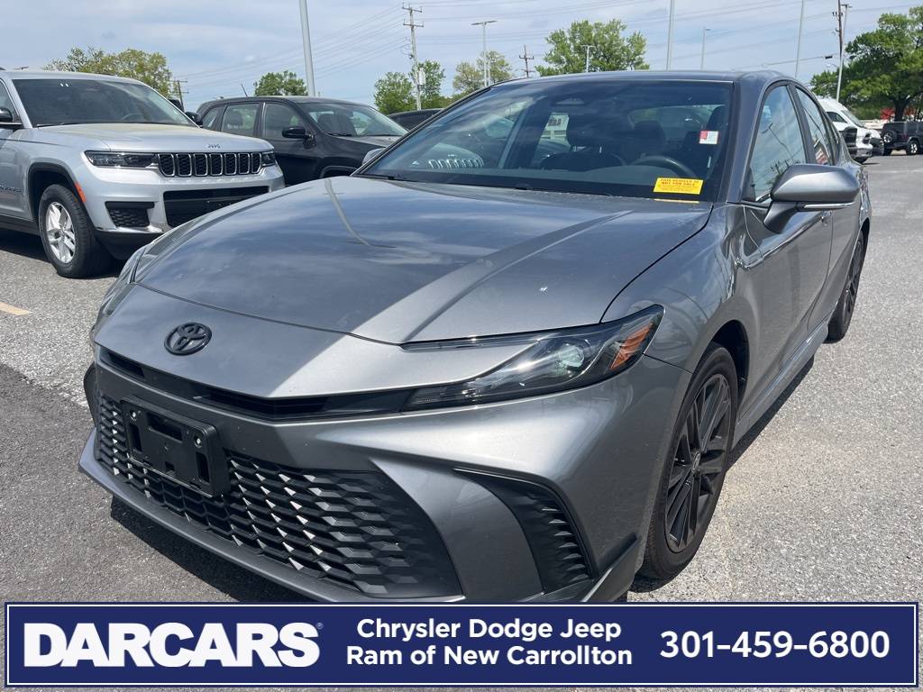 2025 Toyota Camry SE — Sedan — 4,418 mi — New Carrollton, MD