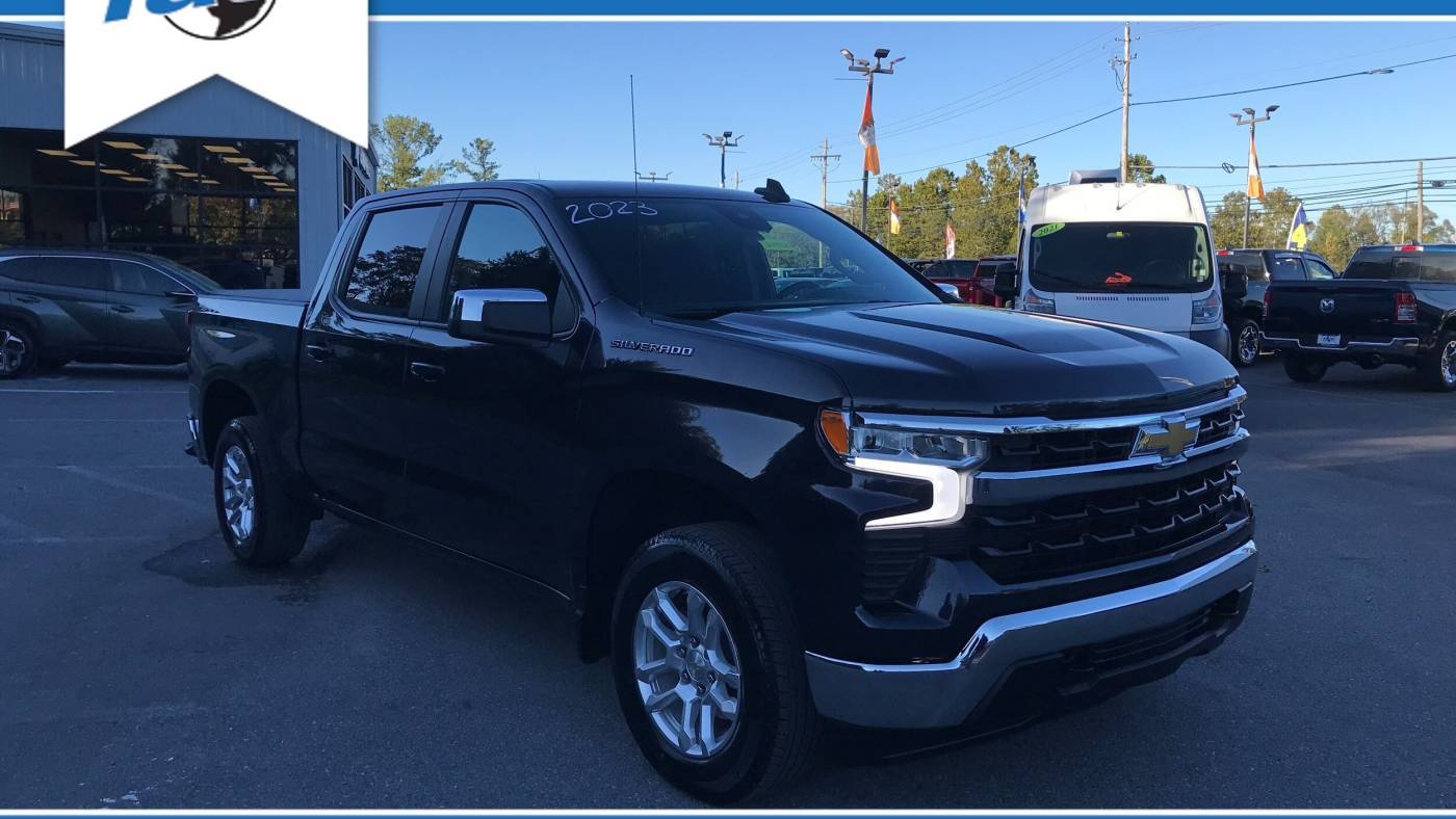 2023 Chevrolet Silverado 1500 LT — Pickup Truck — 12,365 mi — Frederick, MD
