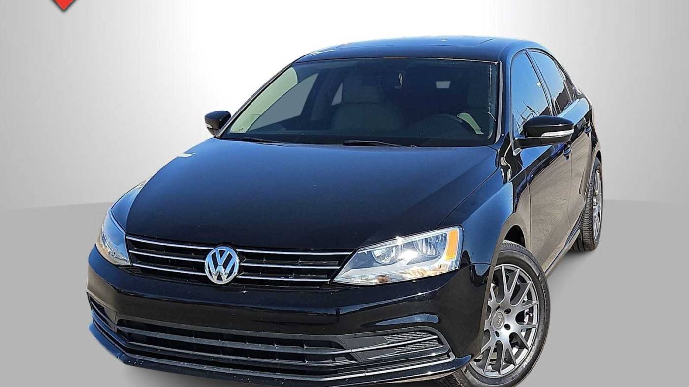 2015 Volkswagen Jetta 1.8T SE — Sedan — 85,839 mi — Las Vegas, NV