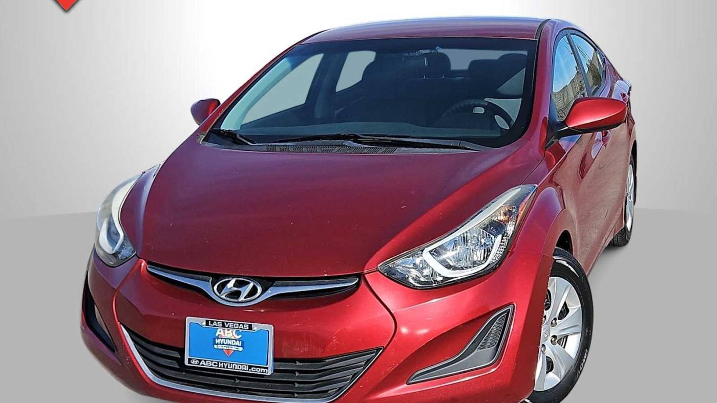 2016 Hyundai Elantra SE — Sedan — 133,401 mi — Las Vegas, NV