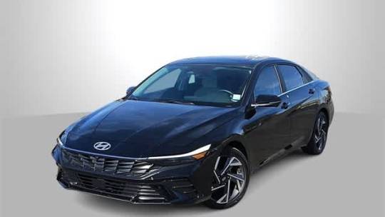 2024 Hyundai Elantra Limited — Sedan — 7,108 mi — Las Vegas, NV