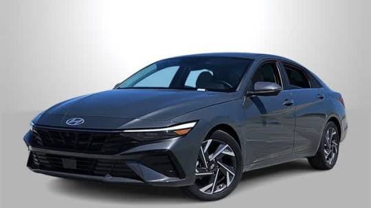 2024 Hyundai Elantra Limited — Sedan — 4,764 mi — Las Vegas, NV