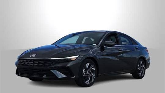 2024 Hyundai Elantra Limited — Sedan — 8,220 mi — Las Vegas, NV