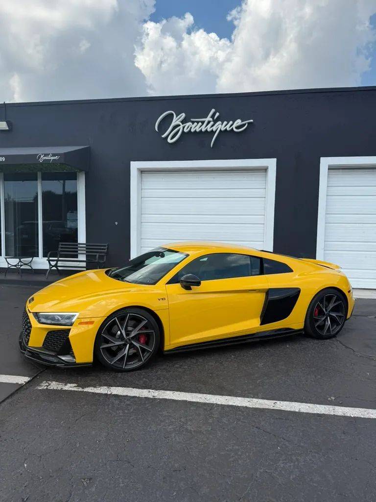 2023 Audi R8 V10 performance — Coupe — 7,580 mi — Fort Lauderdale, FL