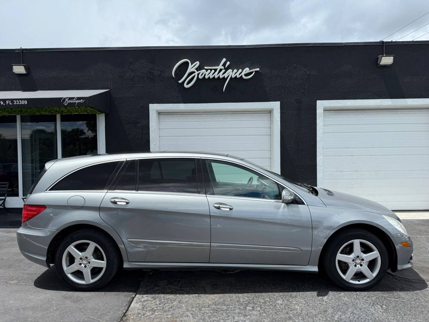 2010 Mercedes-Benz R-Class R 350 — SUV — 180,125 mi — Fort Lauderdale, FL