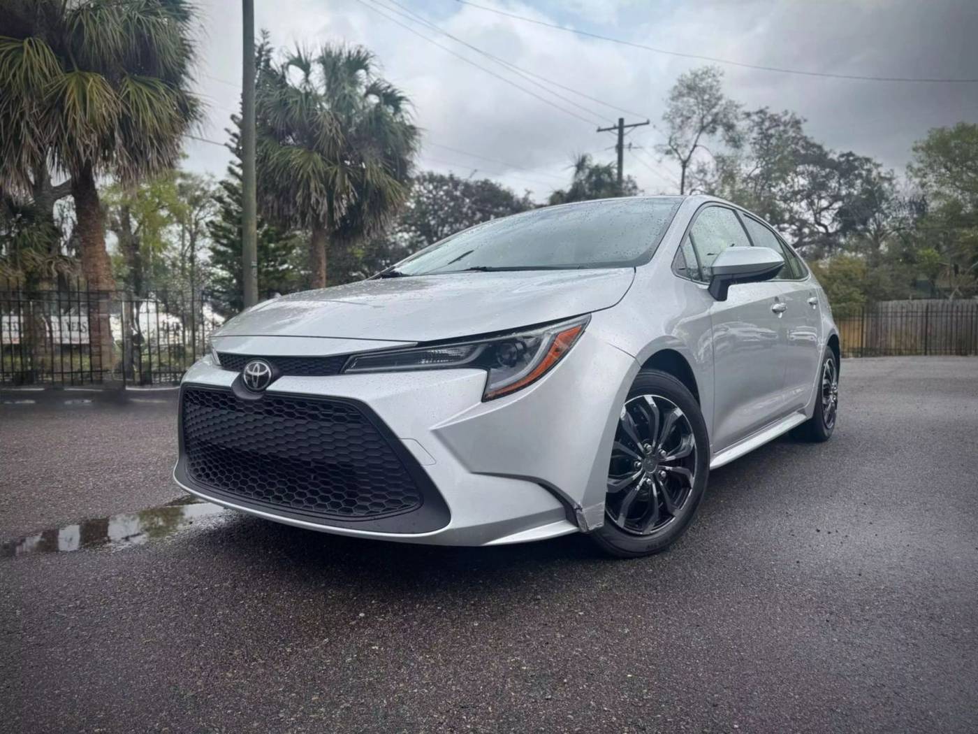 2020 Toyota Corolla LE — Sedan — 103,658 mi — Tampa, FL