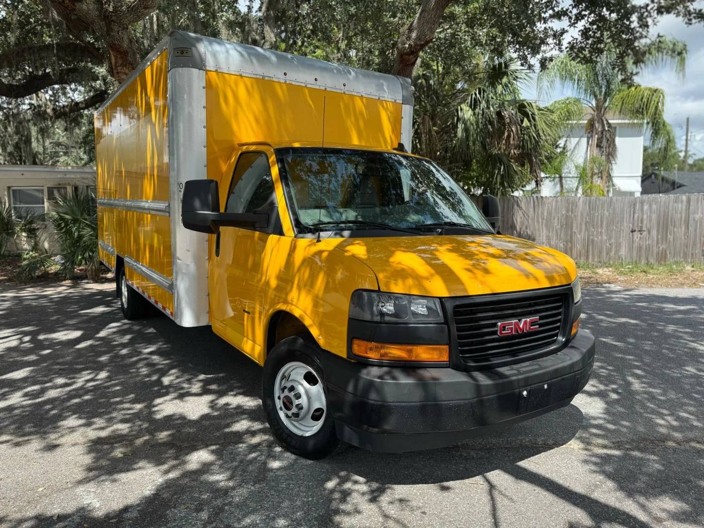 2021 GMC Savana Commercial Cutaway 3500 — Chassis Cab Truck — 100,803 mi — Tampa, FL
