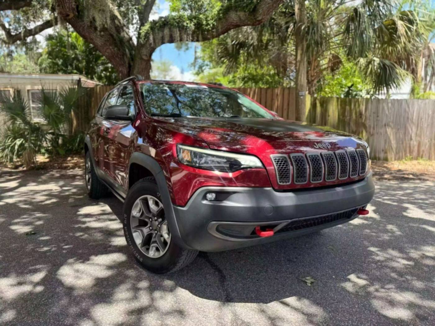 2019 Jeep Cherokee Trailhawk — SUV — 90,475 mi — Tampa, FL