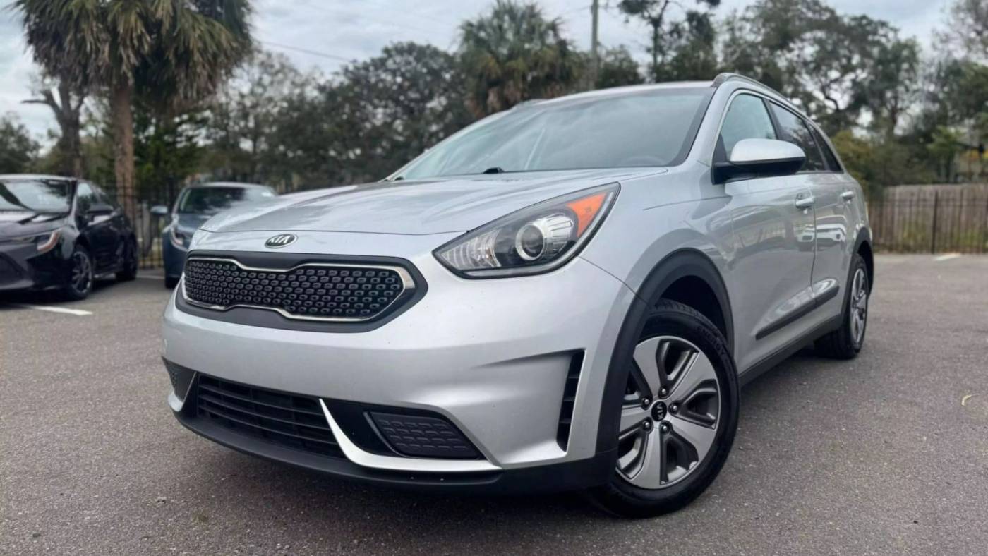 2019 Kia Niro Hybrid LX — SUV — 126,485 mi — Tampa, FL