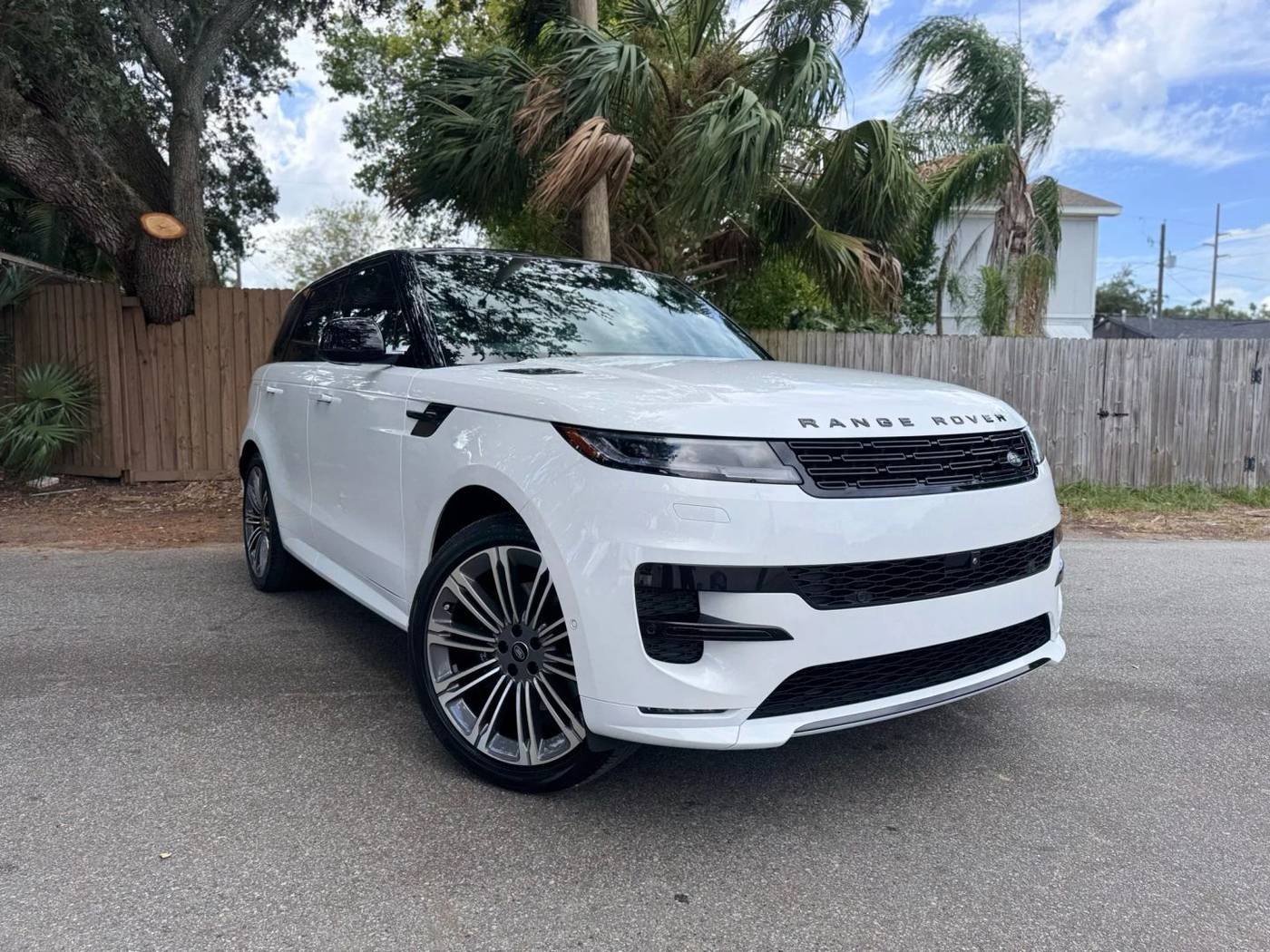 2024 Land Rover Range Rover Sport SE Dynamic — SUV — 17,794 mi — Tampa, FL