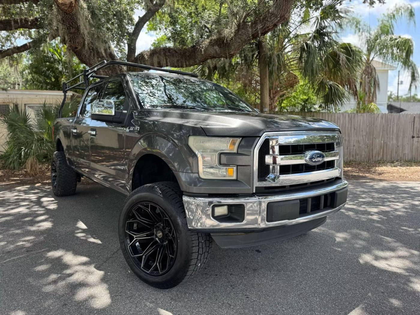2015 Ford F-150 XLT — Pickup Truck — 245,459 mi — Tampa, FL