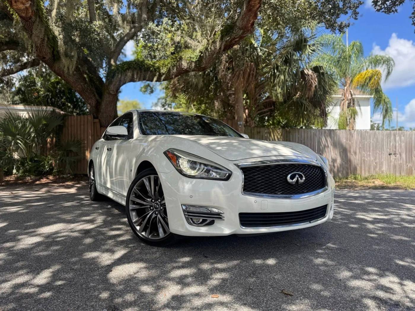2018 INFINITI Q70 3.7 LUXE — Sedan — 67,172 mi — Tampa, FL