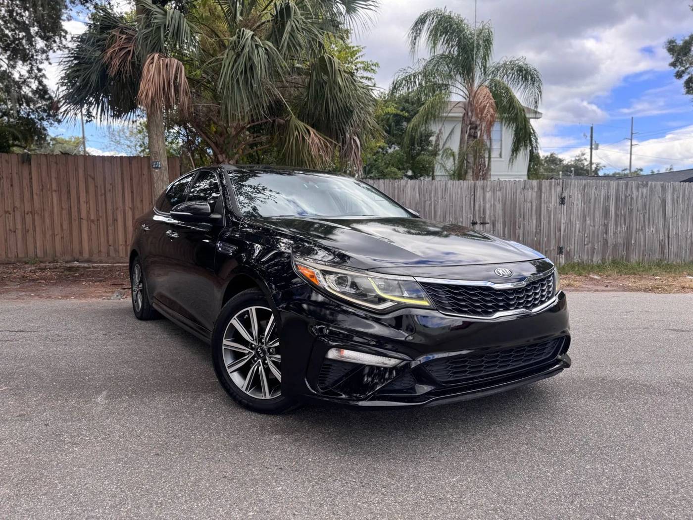 2019 Kia Optima LX — Sedan — 126,789 mi — Tampa, FL