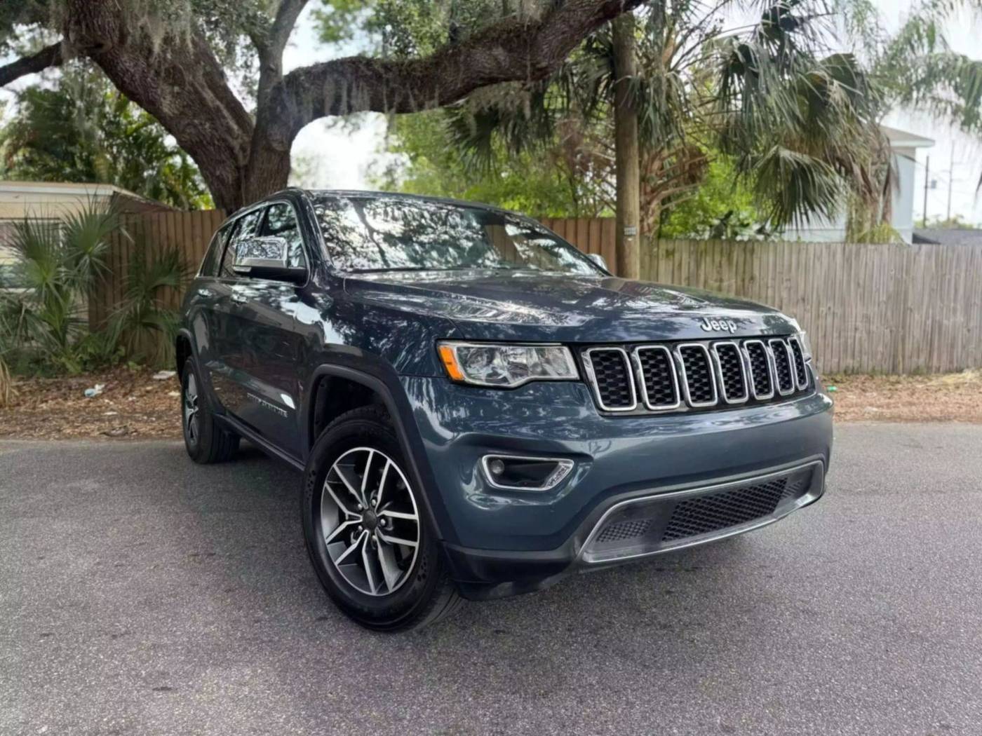 2020 Jeep Grand Cherokee Limited — SUV — 119,084 mi — Tampa, FL