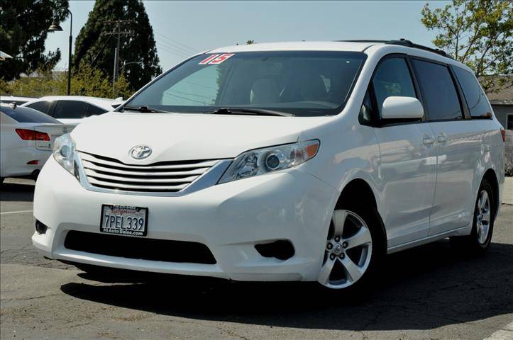 2015 Toyota Sienna LE — Minivan — 122,235 mi — Westminster, CA
