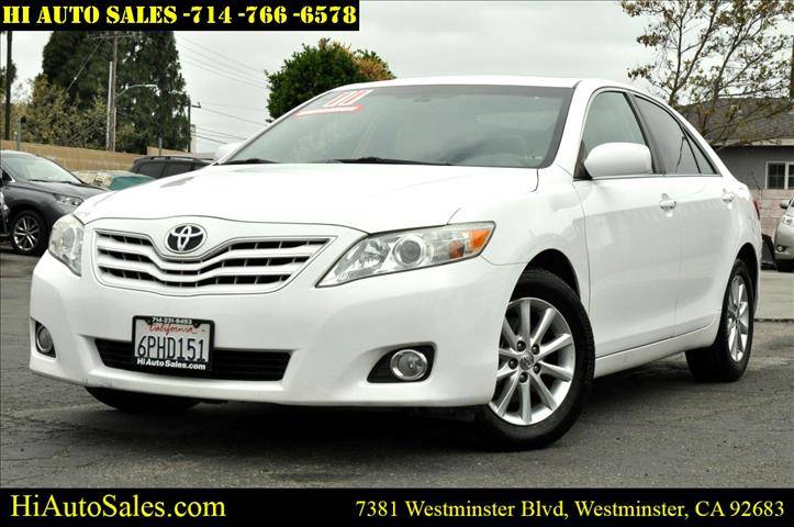 2011 Toyota Camry XLE V6 — Sedan — 73,991 mi — Westminster, CA