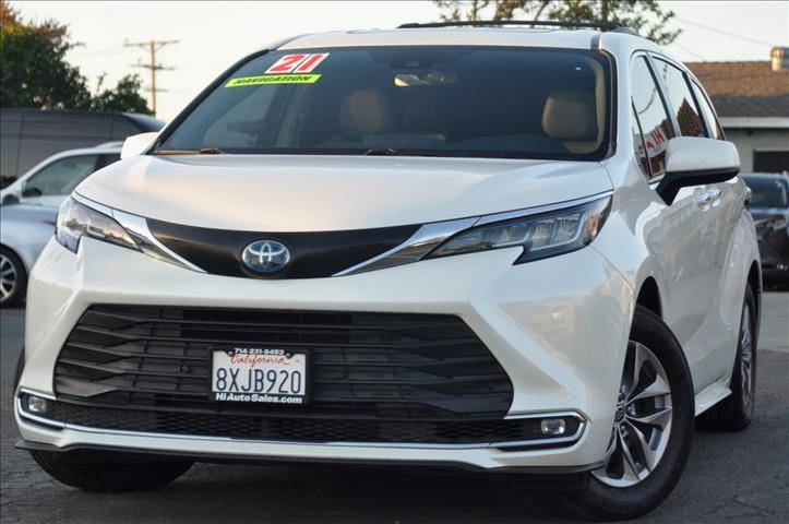 2021 Toyota Sienna XLE — Minivan — 148,344 mi — Westminster, CA