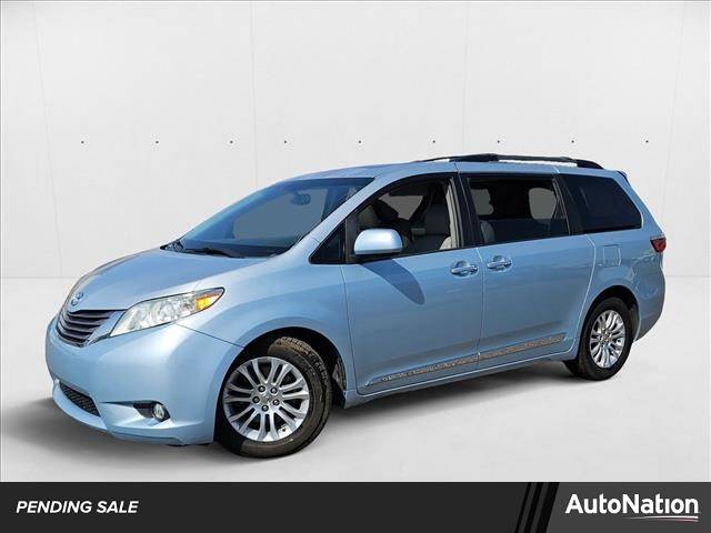 2015 Toyota Sienna XLE — Minivan — 113,345 mi — Tempe, AZ