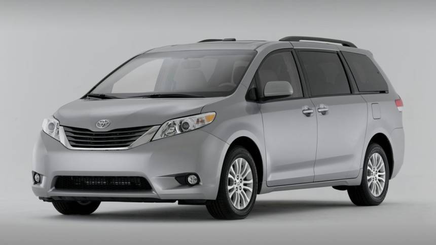 2011 Toyota Sienna Limited — Minivan — 125,978 mi — Altanta, GA