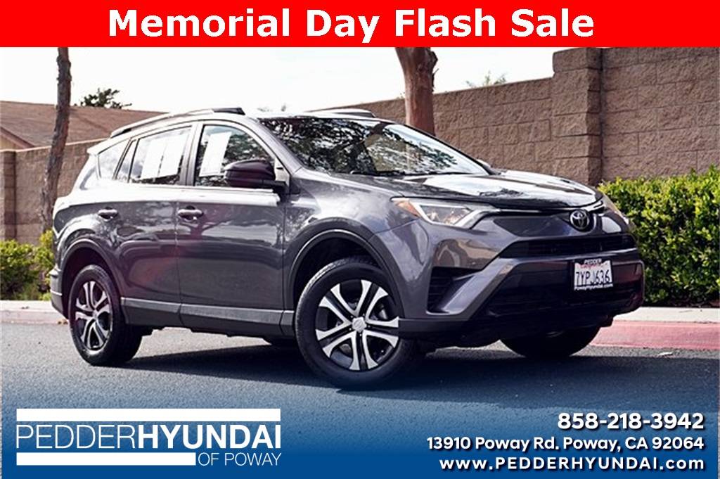 2017 Toyota RAV4 LE — SUV — 114,919 mi — Poway, CA