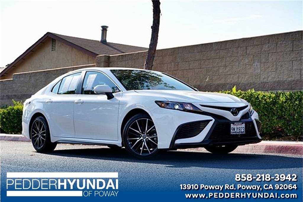 2024 Toyota Camry SE — Sedan — 18,253 mi — Poway, CA