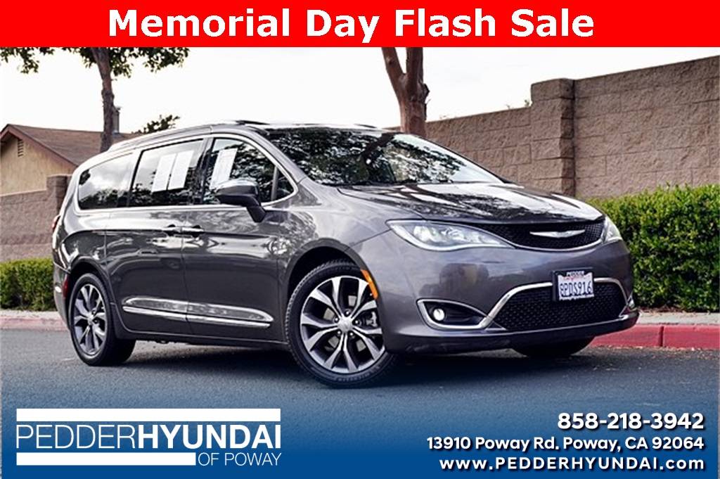 2020 Chrysler Pacifica Limited — Minivan — 81,025 mi — Poway, CA