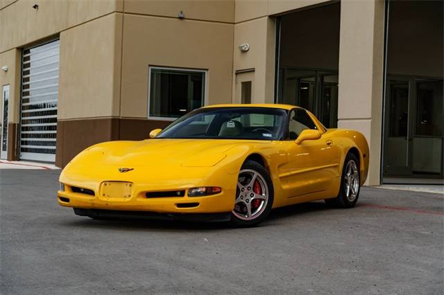 2004 Chevrolet Corvette Base — Coupe — 37,639 mi — Boerne, TX