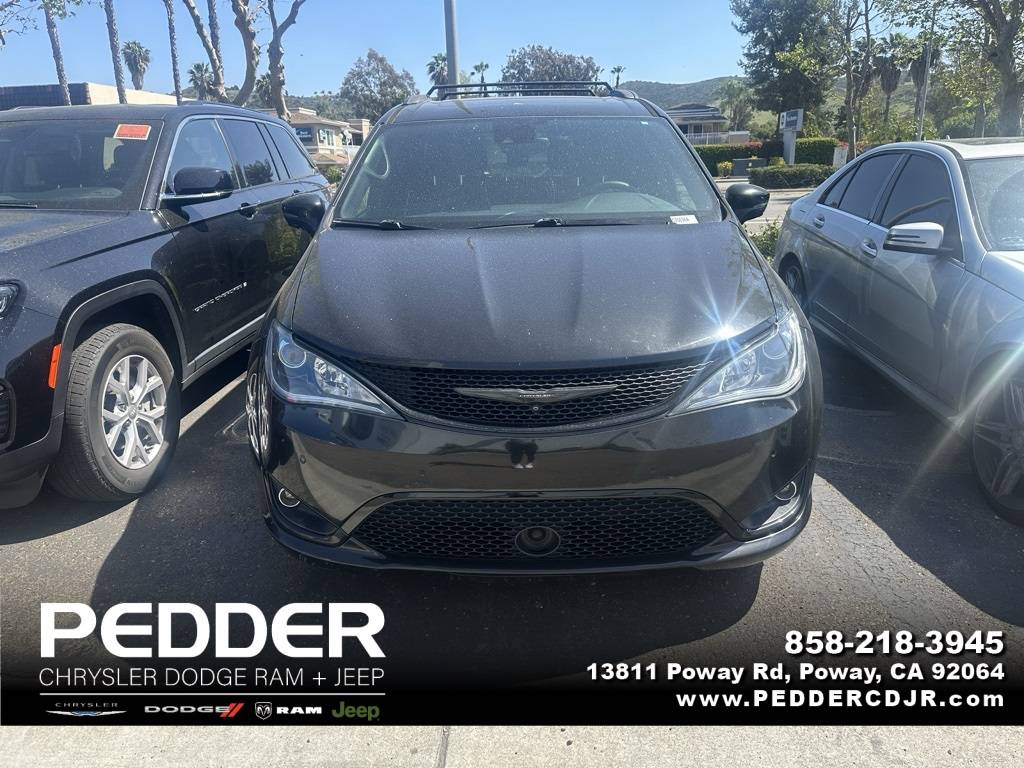 2018 Chrysler Pacifica Limited — Minivan — 53,758 mi — Poway, CA