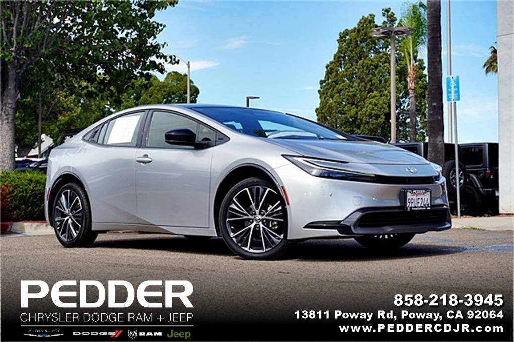 2024 Toyota Prius XLE — Hatchback — 13,505 mi — Poway, CA