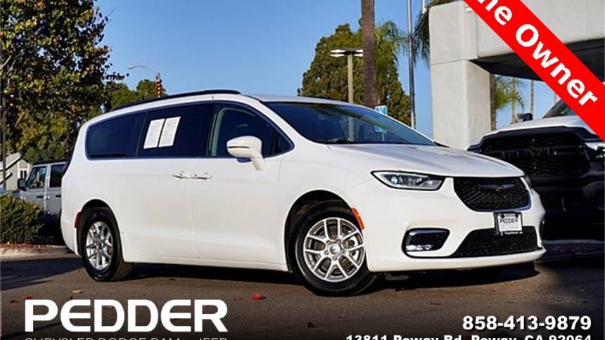 2022 Chrysler Pacifica Touring L — Minivan — 67,319 mi — Poway, CA