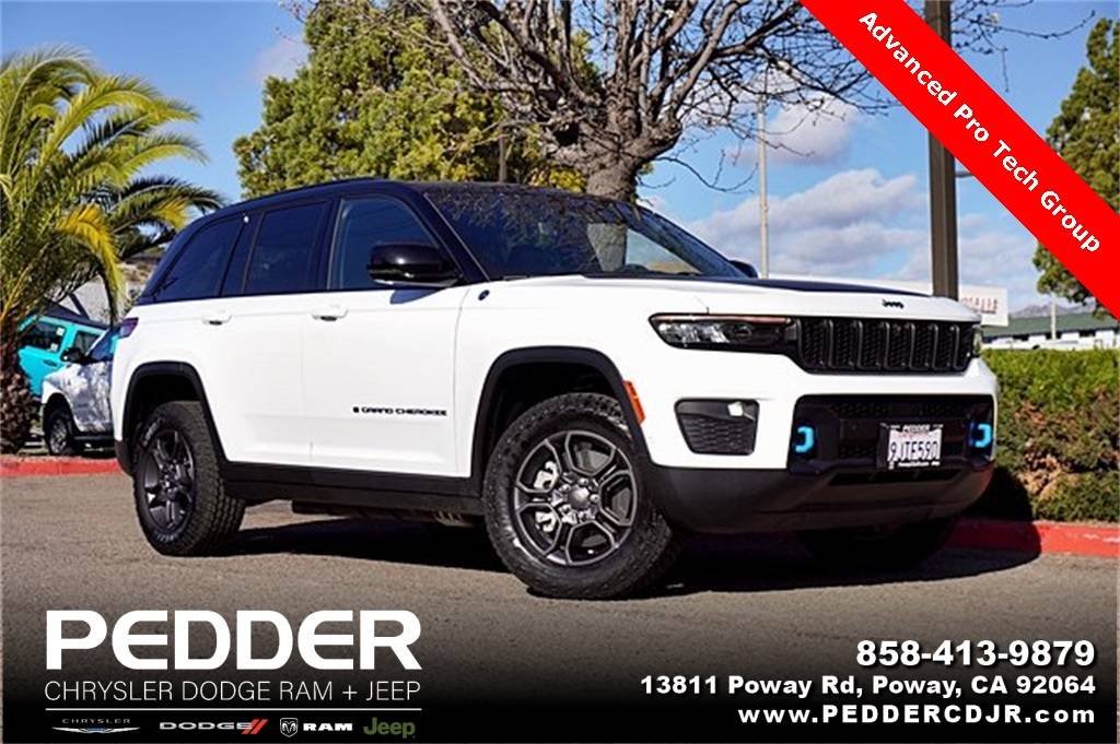 2024 Jeep Grand Cherokee Trailhawk 4xe — SUV — 3,907 mi — Poway, CA