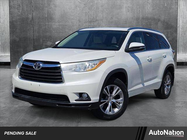2014 Toyota Highlander XLE — SUV — 104,018 mi — Austin, TX