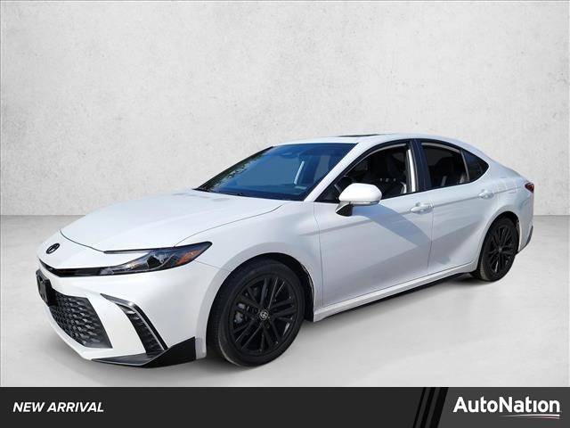 2025 Toyota Camry Hybrid SE — Sedan — 26,750 mi — Austin, TX