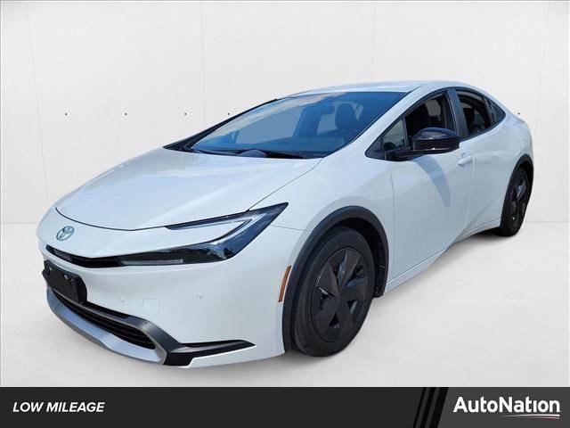 2025 Toyota Prius Plug-In Hybrid SE — Hatchback — 3,445 mi — Austin, TX