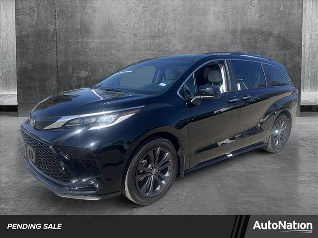 2024 Toyota Sienna XSE — Minivan — 2,958 mi — Austin, TX