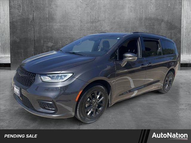 2021 Chrysler Pacifica Touring — Minivan — 64,763 mi — Austin, TX