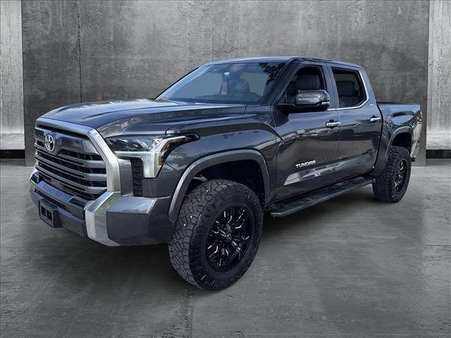 2025 Toyota Tundra Limited — Pickup Truck — 8,911 mi — Austin, TX