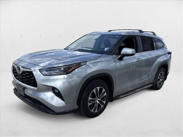 2024 Toyota Highlander XLE — SUV — 9,363 mi — Austin, TX