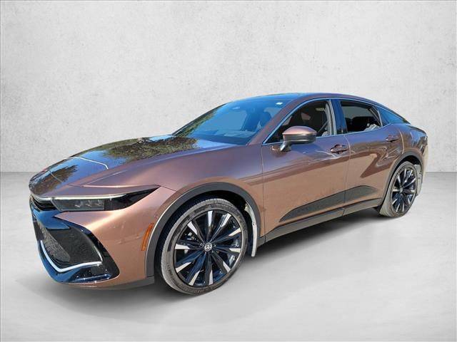 2025 Toyota Crown Platinum — Sedan — 14,178 mi — Austin, TX